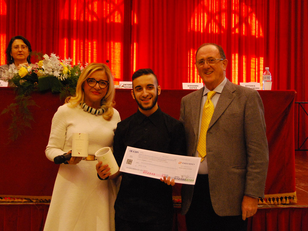Antonella Mazzarella in giuria al Premio Ginevri Cherri